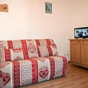  Appartement Studio Montgenèvre, 1 Pièce, 3 Personnes - Fr-1-266-153